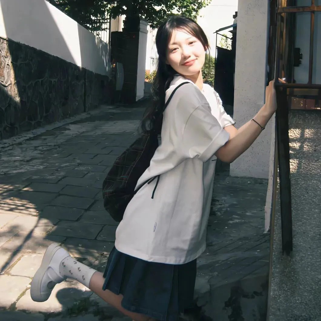 美术馆旁的动物园
